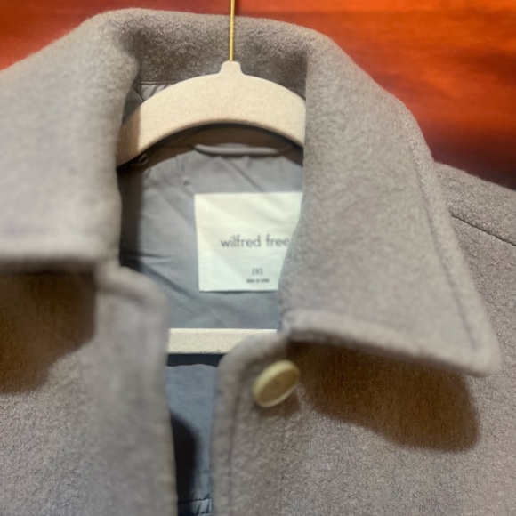 Aritzia ganna shirt - tall version - Picture 4 of 4